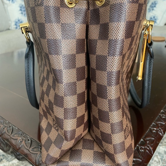 Louis Vuitton River Damier Ebene 2 Way Shoulder Bag - Picture 9 of 16